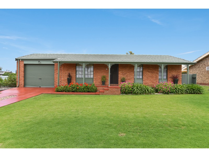 17 Nardoo Road, Aldinga Beach SA 5173