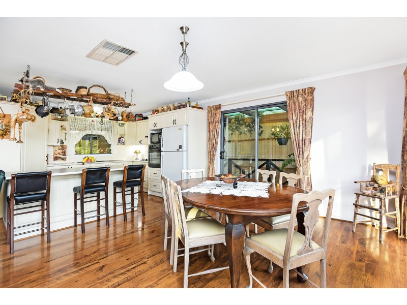 8 Holmes Street, Old Noarlunga SA 5168