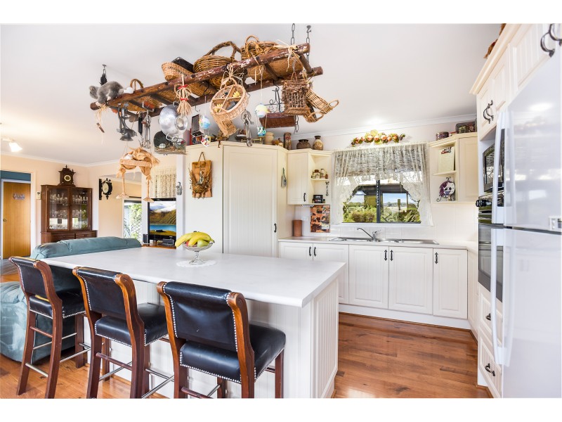 8 Holmes Street, Old Noarlunga SA 5168