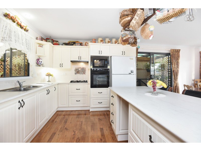 8 Holmes Street, Old Noarlunga SA 5168