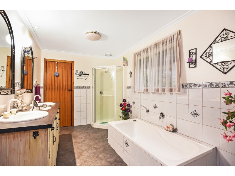 8 Holmes Street, Old Noarlunga SA 5168