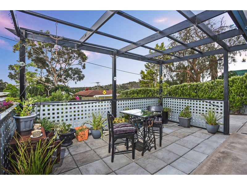 8 Holmes Street, Old Noarlunga SA 5168