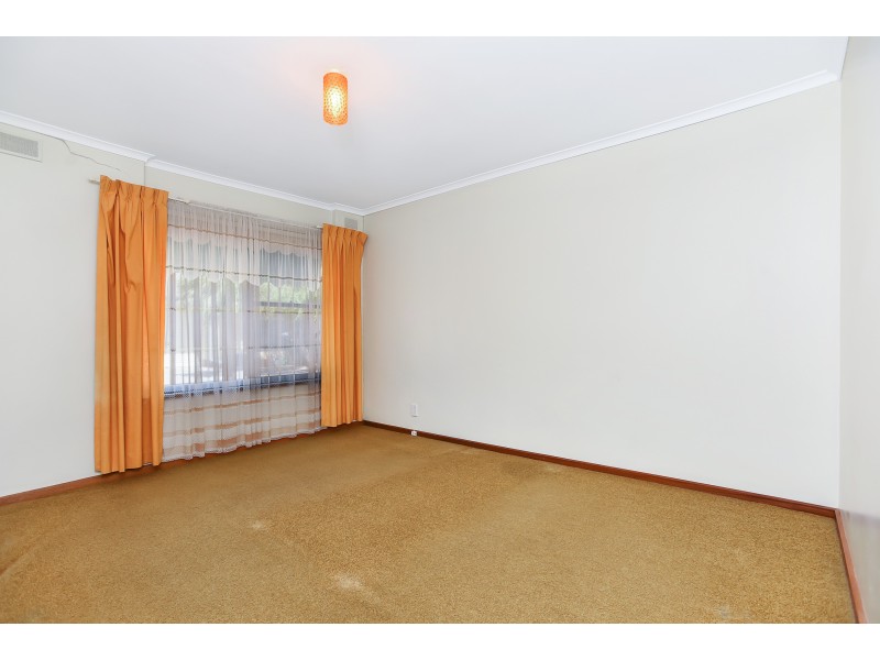 1/65 Nashwauk Crescent, Moana SA 5169