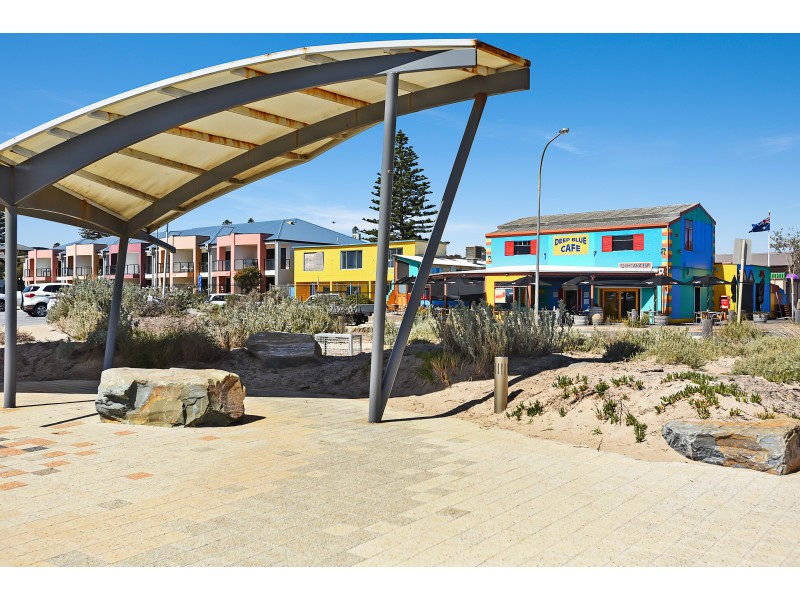 1/65 Nashwauk Crescent, Moana SA 5169