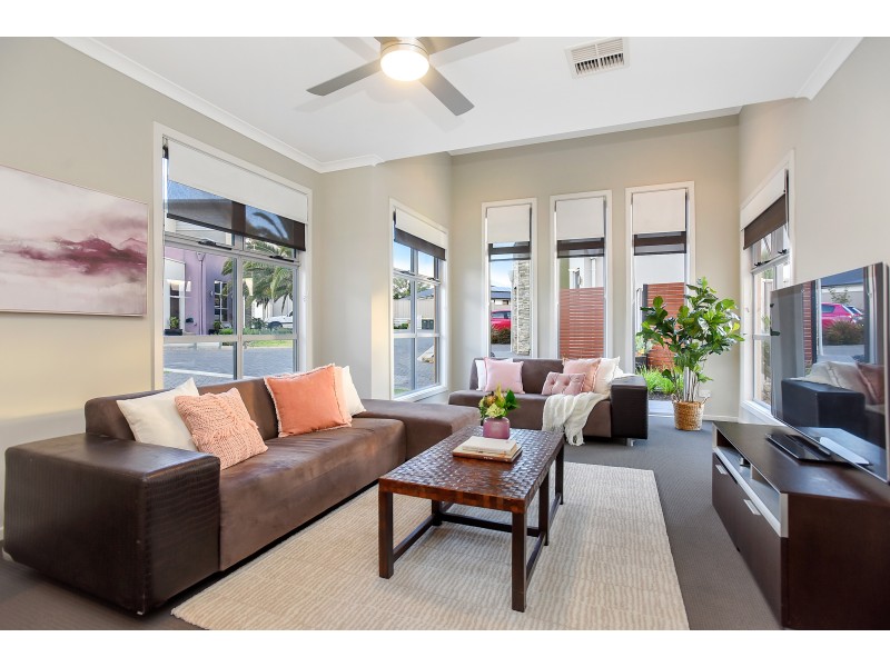 3/10 Commercial Road, Port Noarlunga South SA 5167