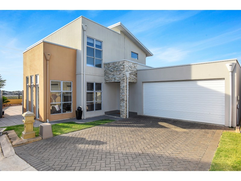 3/10 Commercial Road, Port Noarlunga South SA 5167