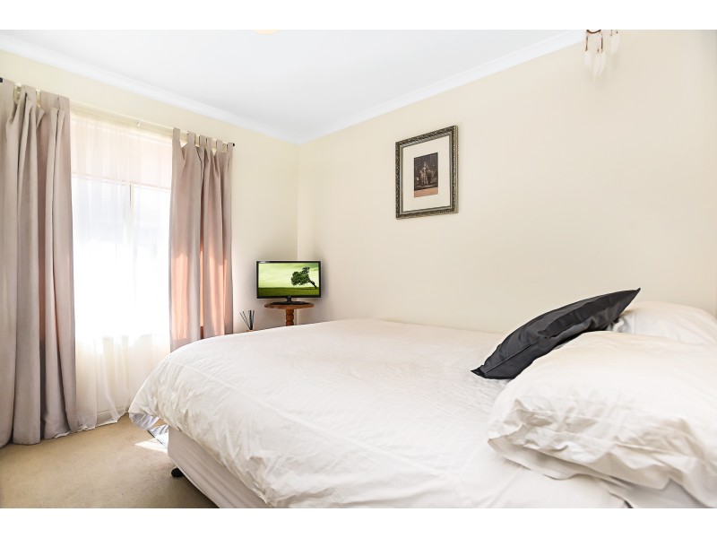 11 Avocet Street, Seaford Rise SA 5169