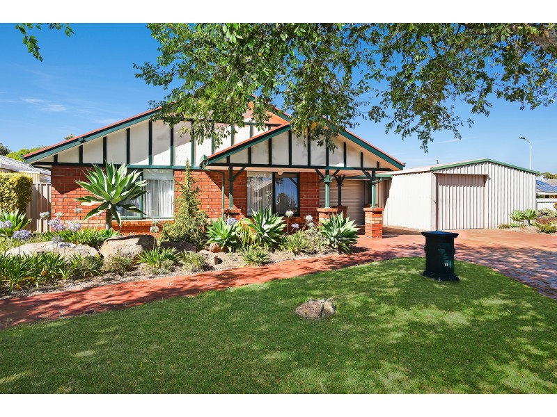 11 Avocet Street, Seaford Rise SA 5169