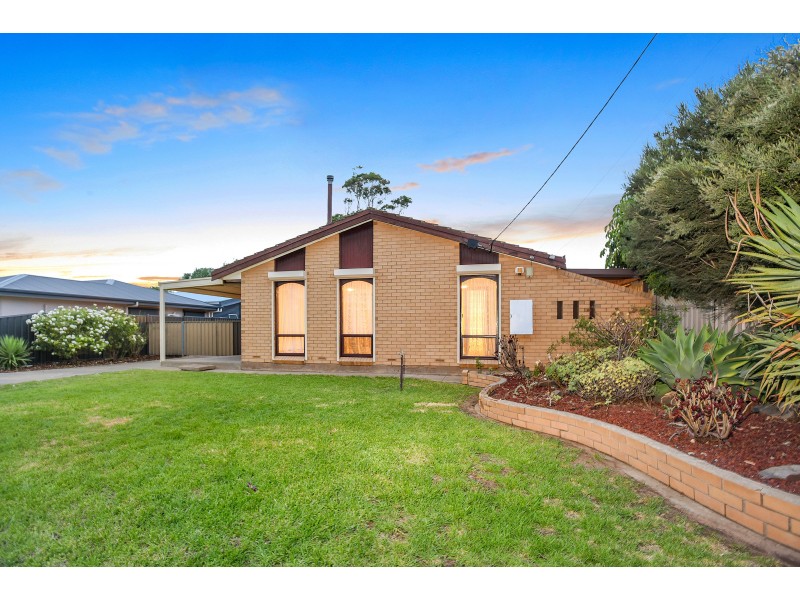 13 Trim Crescent, Old Noarlunga SA 5168