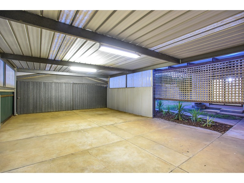 13 Trim Crescent, Old Noarlunga SA 5168