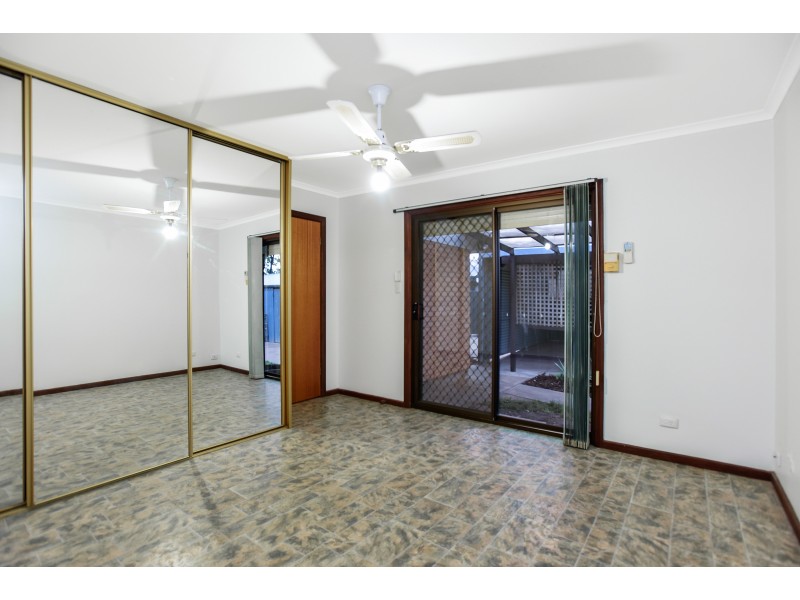 13 Trim Crescent, Old Noarlunga SA 5168