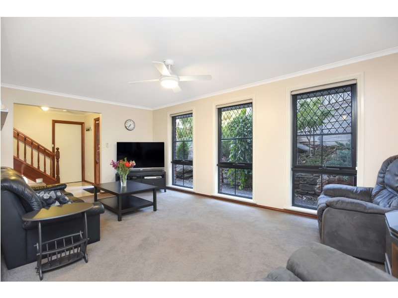 8 Whistler Grove, Flagstaff Hill SA 5159