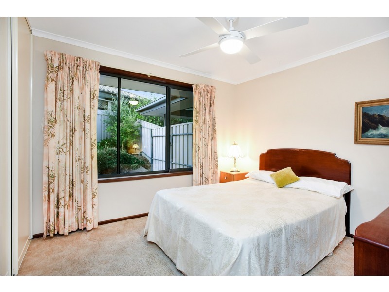 25 Buccaneer Drive, Seaford Rise SA 5169