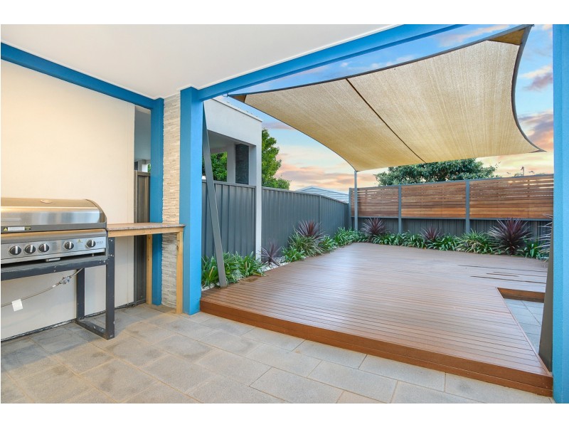 77A Kalgoorlie Avenue, Port Noarlunga South SA 5167