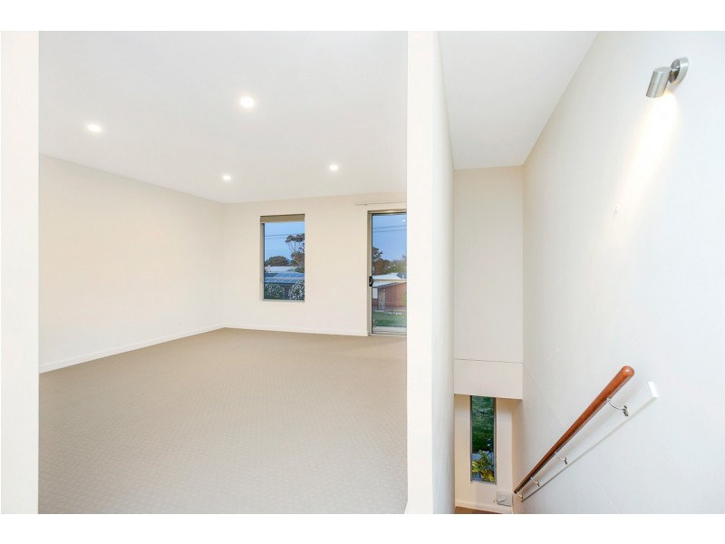 77A Kalgoorlie Avenue, Port Noarlunga South SA 5167