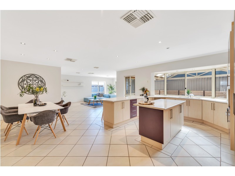 32 Spy Glass Hill Circuit, Seaford Rise SA 5169