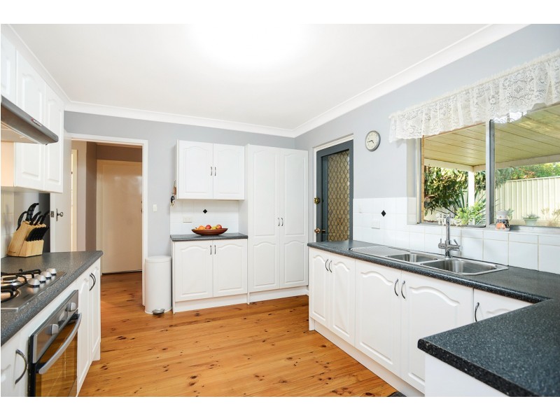 10 Collins Parade, Hackham SA 5163