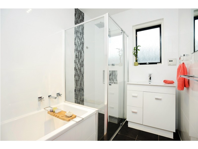 10 Collins Parade, Hackham SA 5163