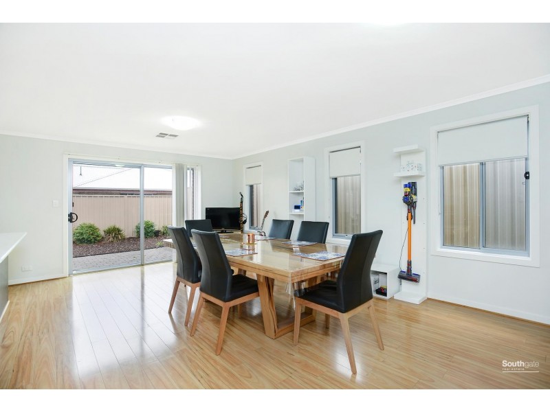 33 Eucalyptus Avenue, Noarlunga Centre SA 5168