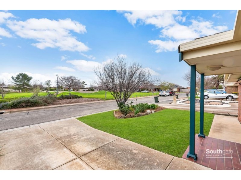 29 Cambourne Crescent, Seaford SA 5169