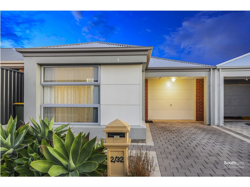 2/32 Sunderland Crescent, Seaford SA 5169