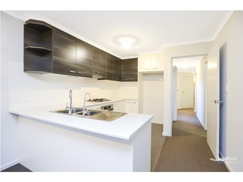 2/32 Sunderland Crescent, Seaford SA 5169