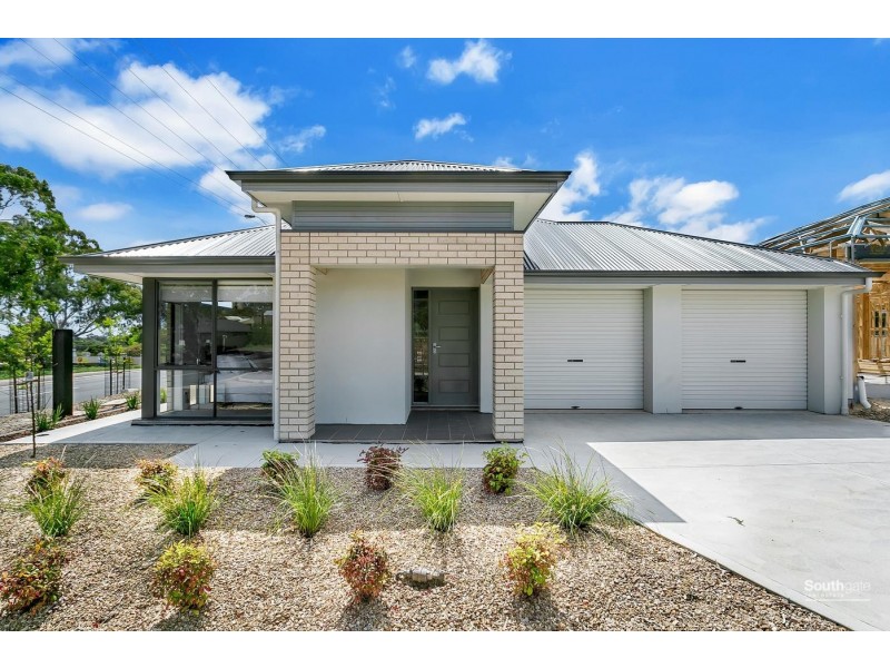 1 Burnside Drive, Onkaparinga Hills SA 5163