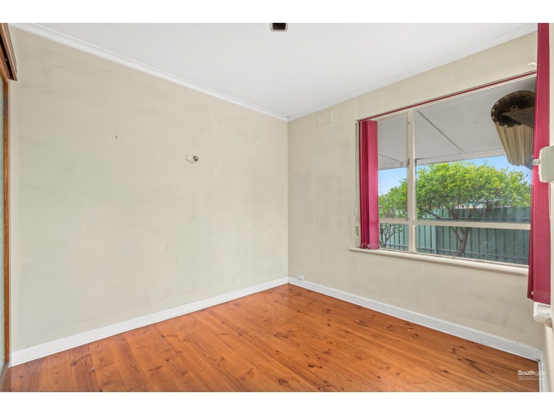 30 Roberts Road, Hackham West SA 5163