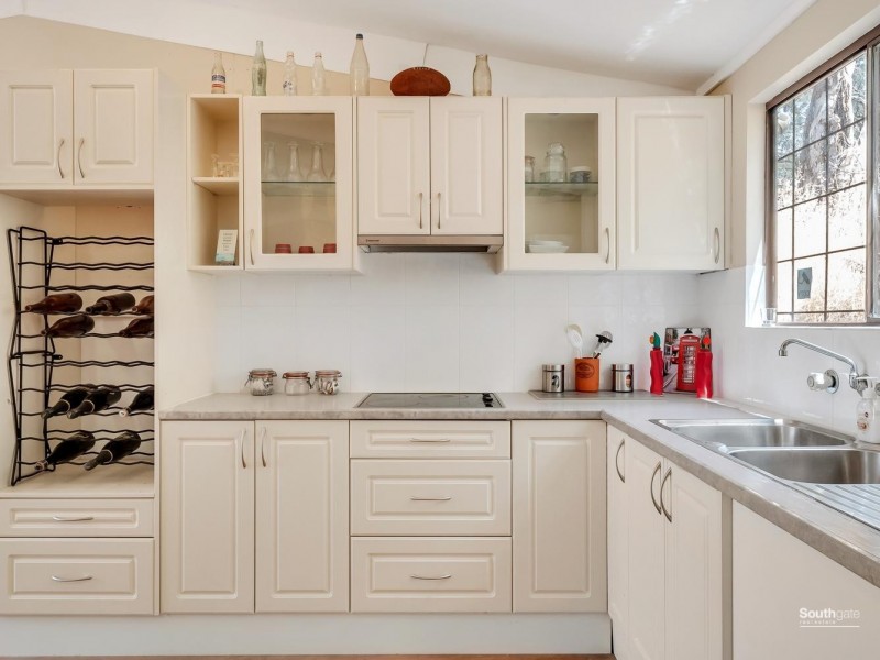 174 Upper Penneys Hill Road, Onkaparinga Hills SA 5163