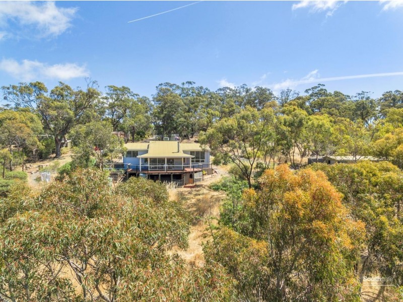 174 Upper Penneys Hill Road, Onkaparinga Hills SA 5163