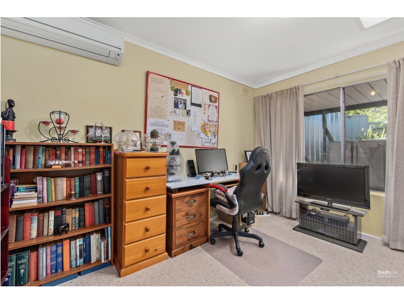28 Marsden Place, Huntfield Heights SA 5163