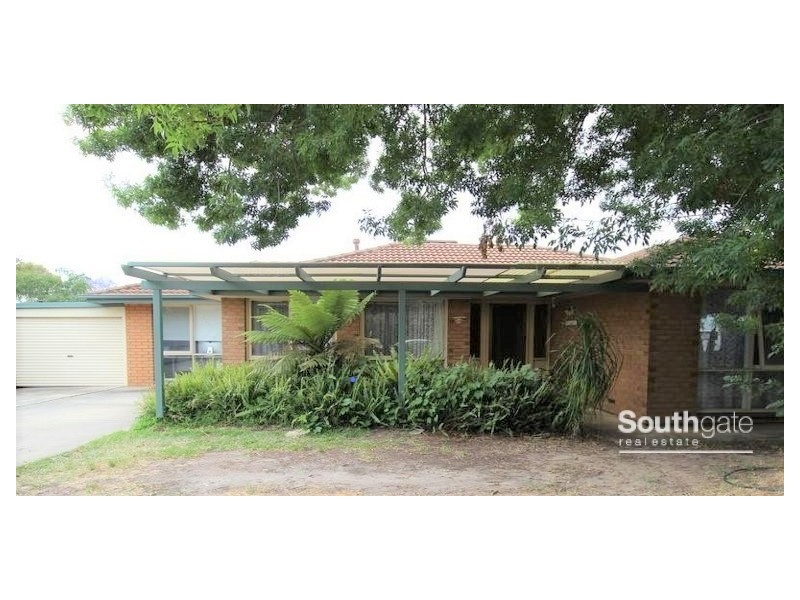 12 Lyle Street, Happy Valley SA 5159