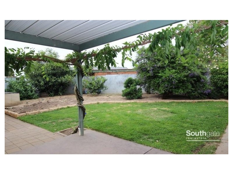 12 Lyle Street, Happy Valley SA 5159