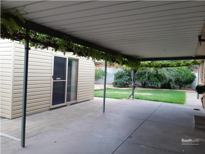 12 Lyle Street, Happy Valley SA 5159