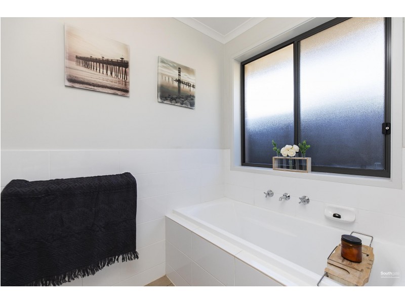 7 Karko Drive, Moana SA 5169