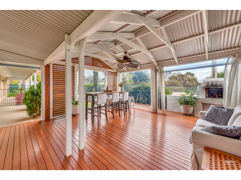 3 Norman Road, Willunga SA 5172