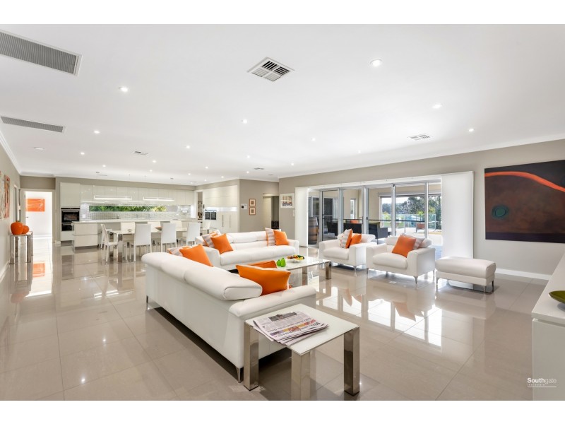 9 Main Road, Mclaren Flat SA 5171