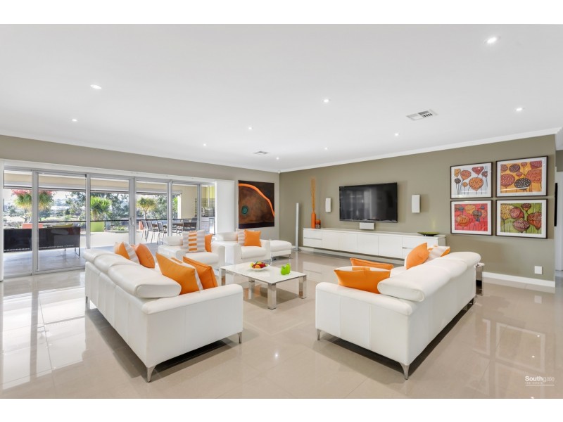 9 Main Road, Mclaren Flat SA 5171