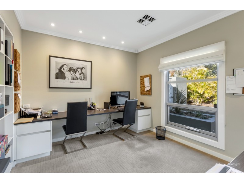 9 Main Road, Mclaren Flat SA 5171