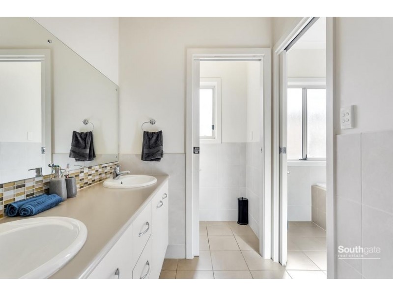 21 Haywood Court, Mount Compass SA 5210