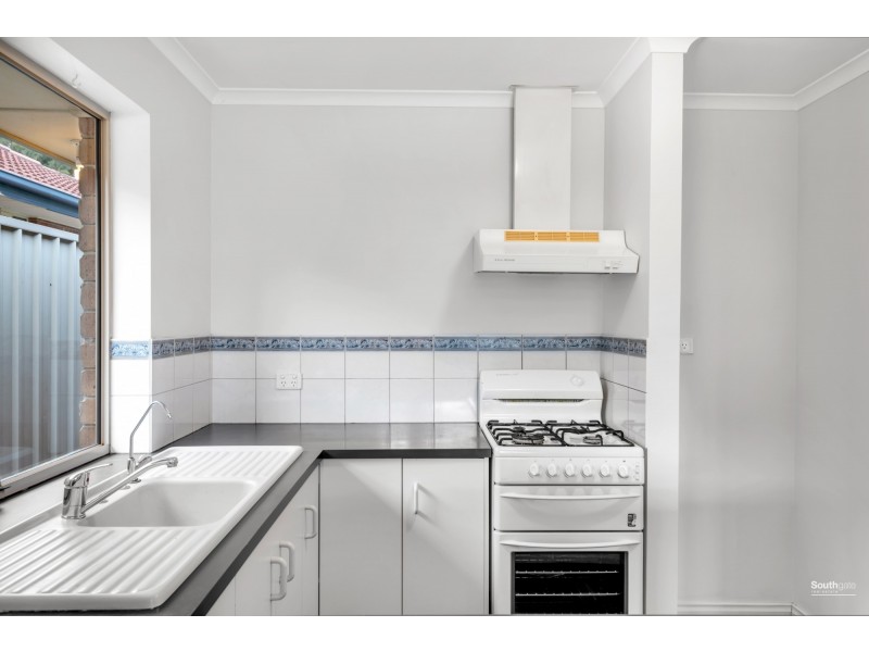 14 Whitestone Crescent, Seaford Rise SA 5169