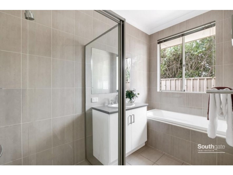 2/30 Norman Road, Willunga SA 5172