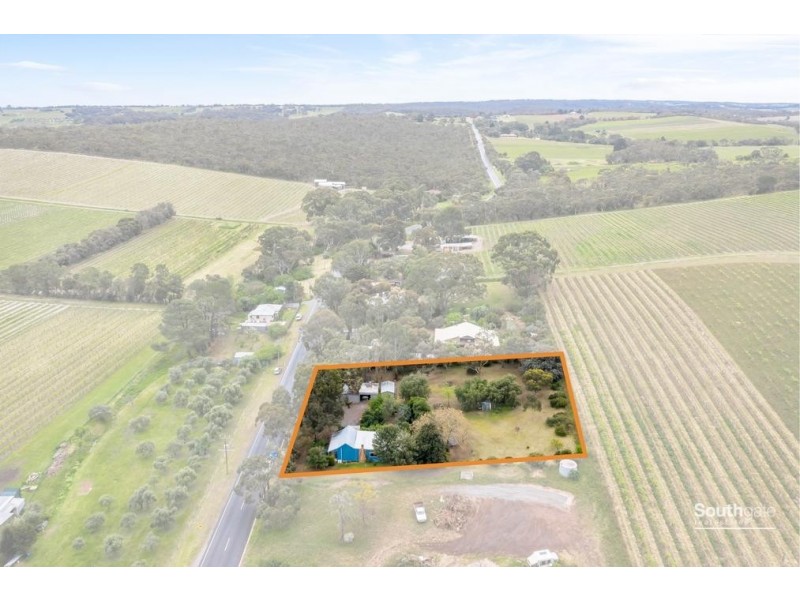 26 Whitings Road, Mclaren Flat SA 5171