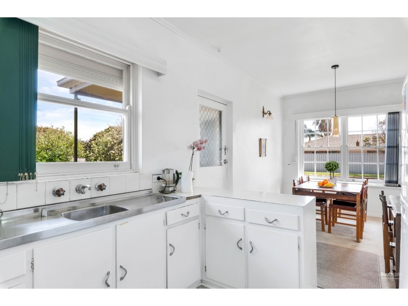 63 Cambridge Street, Port Noarlunga South SA 5167