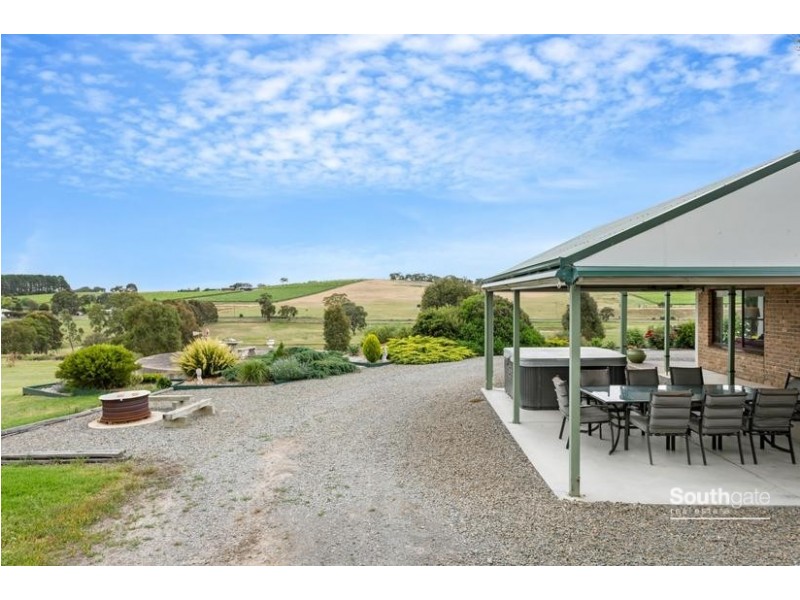 83 Brunato Road, Blewitt Springs SA 5171