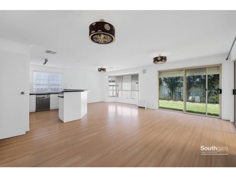 30 Holdfast Drive, Sheidow Park SA 5158