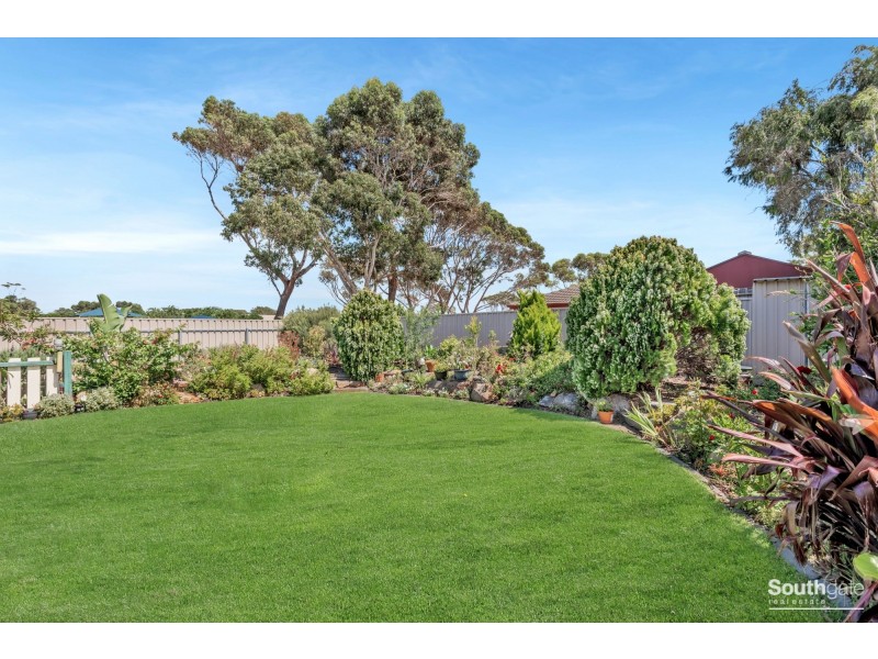 5 Spruce Avenue, Seaford SA 5169
