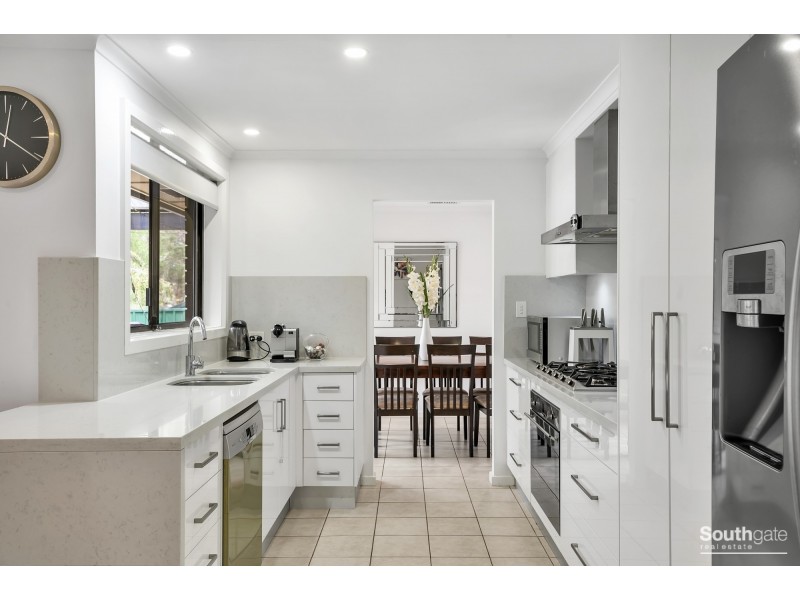 33 Byards Road, Happy Valley SA 5159