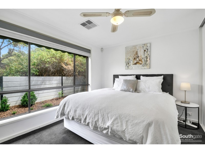 33 Byards Road, Happy Valley SA 5159