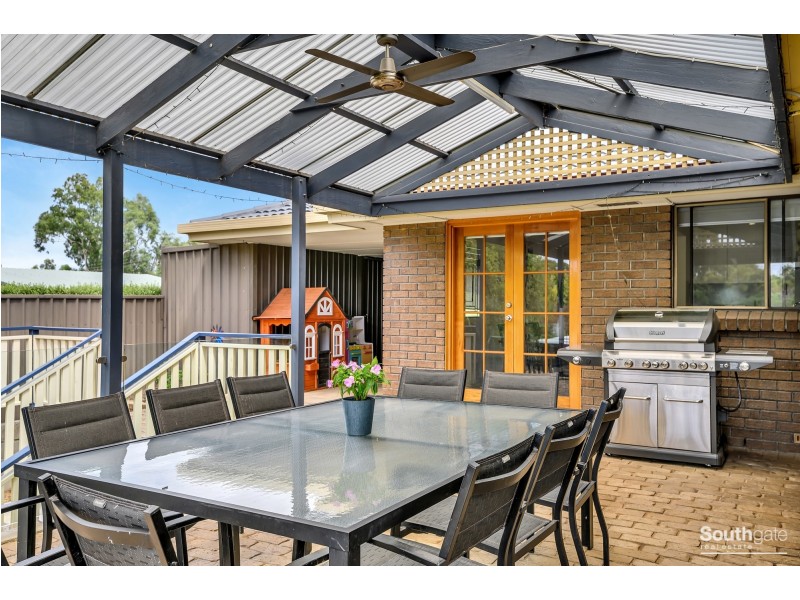 33 Byards Road, Happy Valley SA 5159